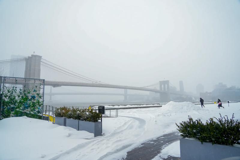 Calla Kessler_2026 Snowstorm_Brooklyn Bridge